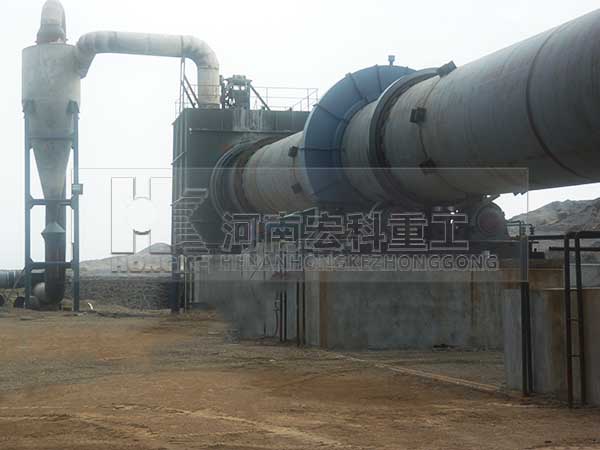 新疆哈密雙段陶?；剞D窯生產現場